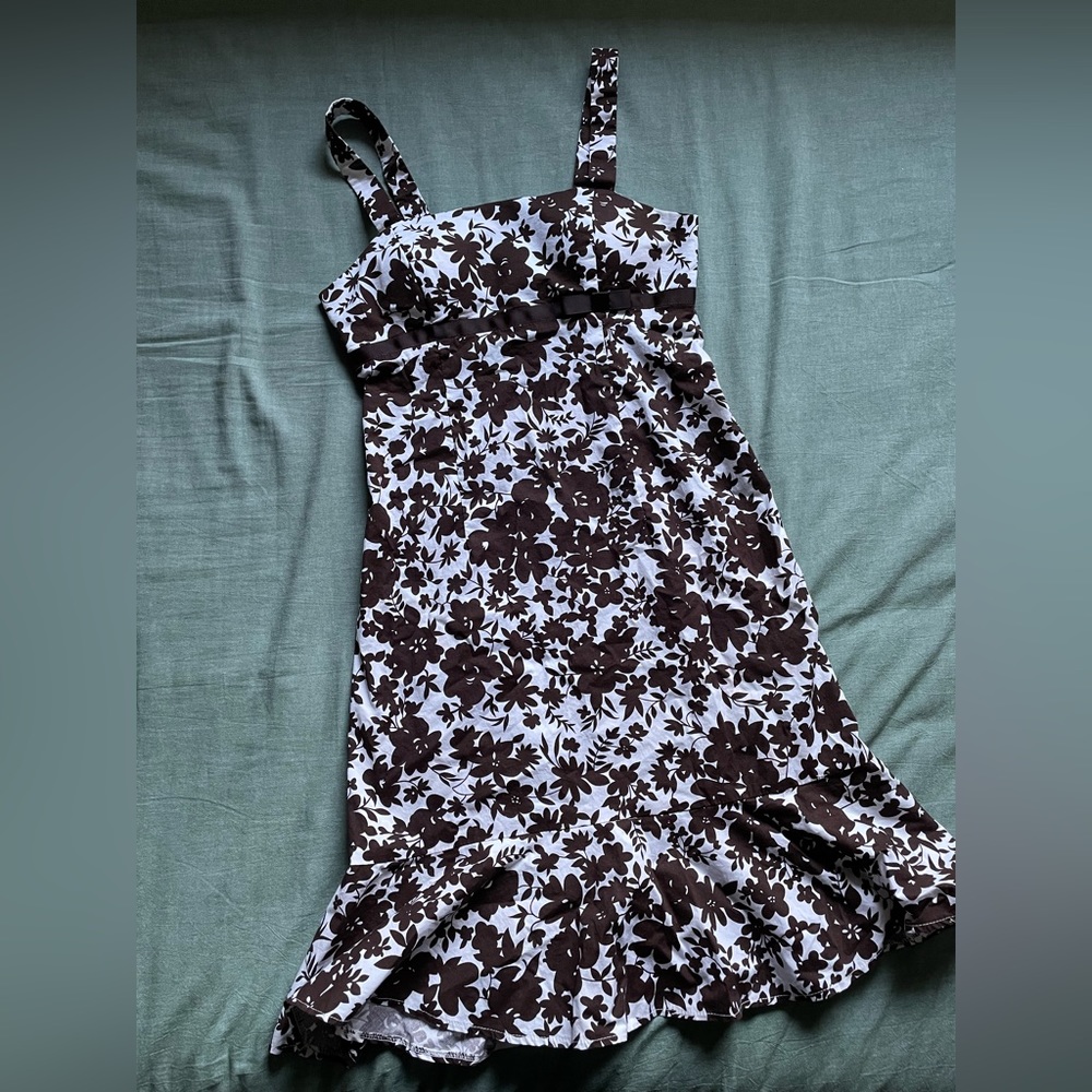 R&K Brown and White Flower Print Midi Dress
